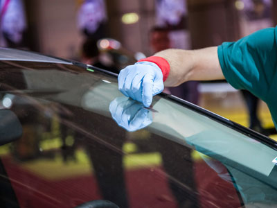 Windshield scratch repair